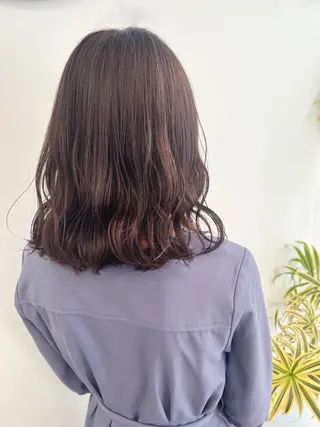ミディアム カラー 🎀野崎 美玖𝜗𝜚˚⋆のヘアスタイル