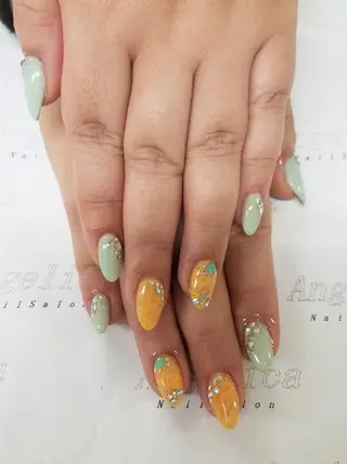 ネイル Angelica ネイリストのネイルデザイン