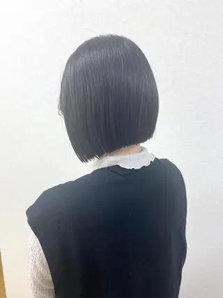 ミディアム あおい/透明感 /ハイトーンのヘアスタイル