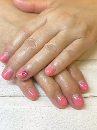 ネイル 岩﨑 香寿江のネイルデザイン