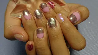 ネイル 平野 亜季のネイルデザイン