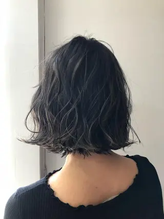 ショート ブリーチカラー🌈 石垣翔太のヘアスタイル