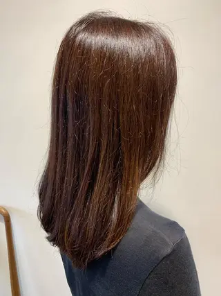 ロング 勝屋 有梨のヘアスタイル