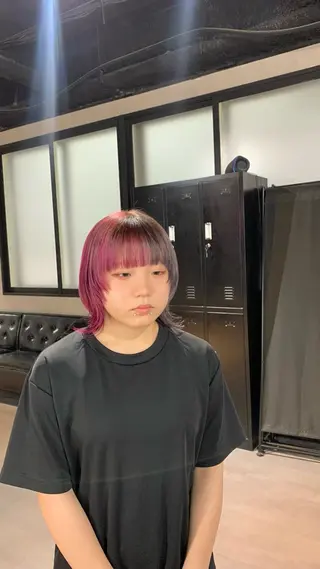 ミディアム KISS SWAN所属・B E C H I C O〔べち子〕のヘアスタイル