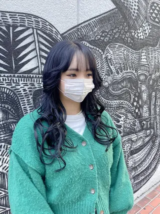 ロング カラー ヘアアレンジ haco+所属・🌈派手髪エクステ ブレイズ🌈ひろとのヘアスタイル