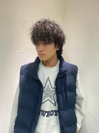 ショート カラー ケアパーマ/ブリーチ daisukeのヘアスタイル