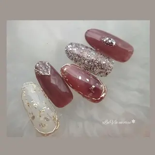 ネイル ラヴィアン ローズのネイルデザイン
