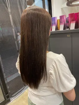 ロング カラー 細沼 葵のヘアスタイル
