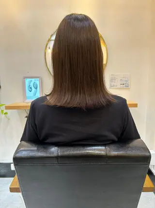 ミディアム カラー CARICIA 白木 由里加のヘアスタイル