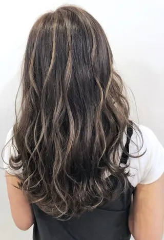 ロング noa.所属・noa. 高橋タツヤのヘアスタイル