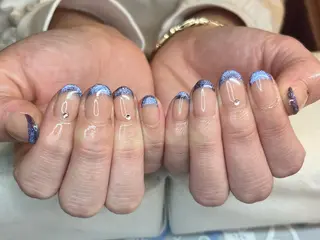 ショート カラー ネイル ネイルサロン リリーブランシュ所属・森 瑞紀のネイルデザイン