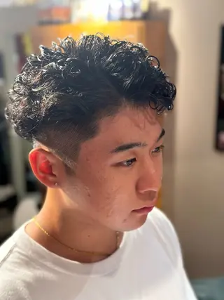 パーマ メンズ SON＆MARLEY'S BAR BER所属・Yu gaのヘアスタイル