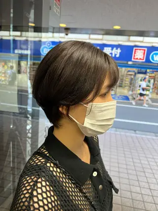 ショート カラー 小笠原 悠斗のヘアスタイル