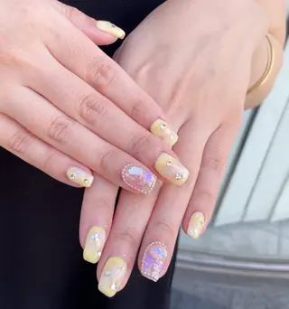 ネイル 🩵NORIKO 上品ネイルが得意🩵のネイルデザイン