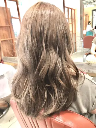 ミディアム カラー パーマ 増子 幹樹のヘアスタイル