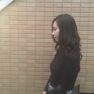 ロング カラー しのはら まどかのヘアスタイル