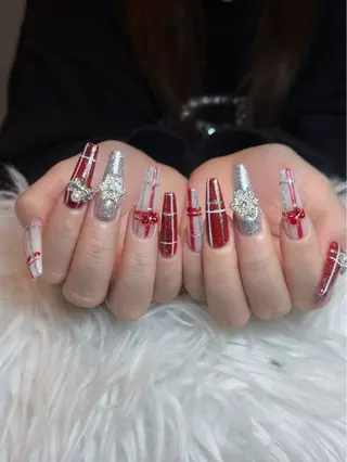 ネイル Julli ジュリのネイルデザイン