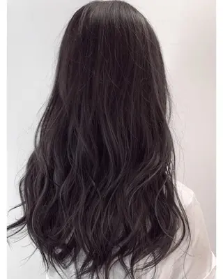 ロング カラー VERBENA所属・ハイライト／艶カラー 大河シンジのヘアスタイル