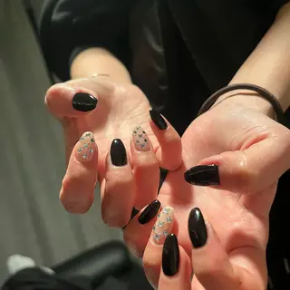 ネイル Bianca TORII🌞のネイルデザイン