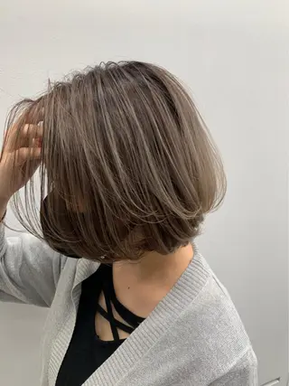 カラー レイヤーカット 早崎太生のヘアスタイル