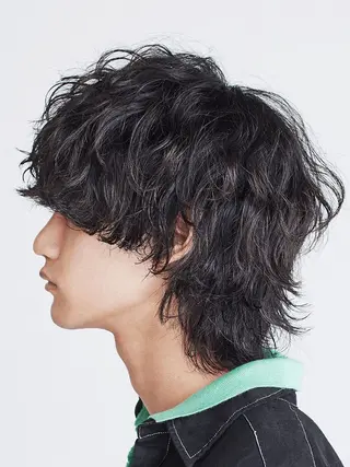 パーマ メンズ 羽深 悠大のヘアスタイル
