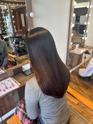 ロング 韓国/レイヤー/ 顔まわり/ユズキのヘアスタイル