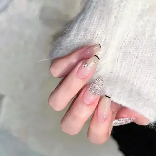 ネイル le'a moe KONAMIのネイルデザイン