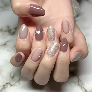 ネイル RuxuryNail ／RiAnnaのネイルデザイン