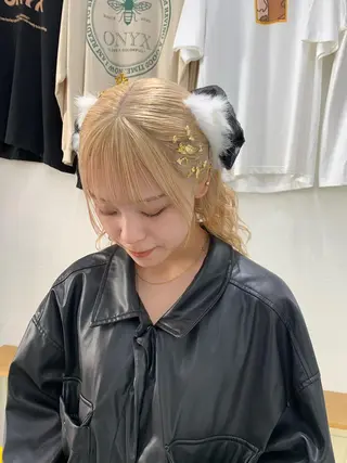 セミロング カラー ヘアアレンジ 卒業式ヘアセット🎀 ヘアアレンジのヘアスタイル