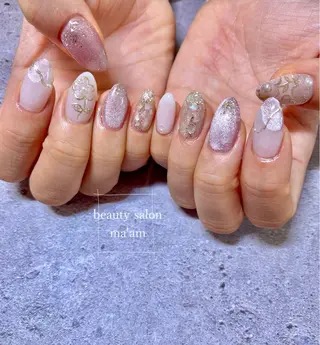 ネイル beauty salon ma'am所属・chihiro 小路ネイルのネイルデザイン