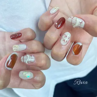 ネイル revia所属・ERI Nailistのネイルデザイン