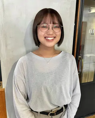 ショート カラー 上川 美幸のヘアスタイル