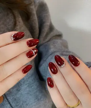 ネイル 高木 維麗絲のネイルデザイン