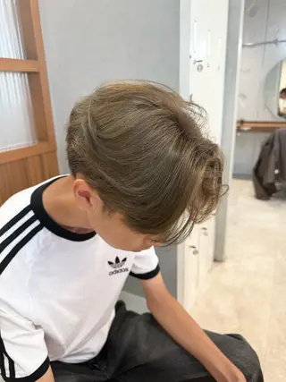 カラー メンズ 岡本 太陽☀️のヘアスタイル