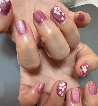 ネイル Loverystal アイミのマツエク・マツパデザイン