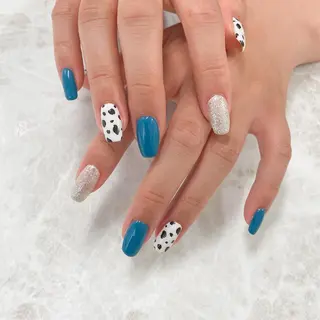 ネイル 黒沢 直子のネイルデザイン