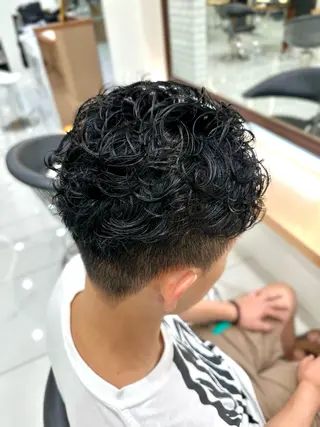 メンズ 白髪ぼかし/白髪 メッシュ/ゆうとのヘアスタイル