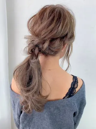 セミロング ヘアアレンジ Luxbe hakataのヘアスタイル