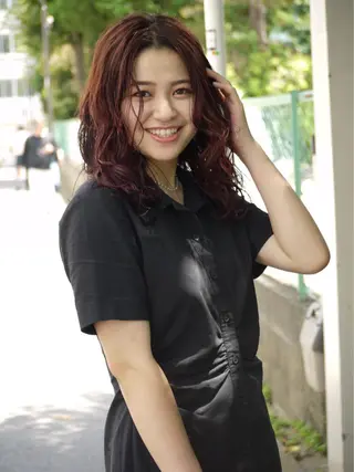 セミロング 髪質改善ayame 横山諒のヘアスタイル