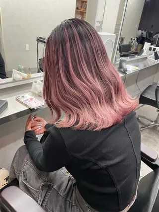 ミディアム カラーリスト Maiのヘアスタイル