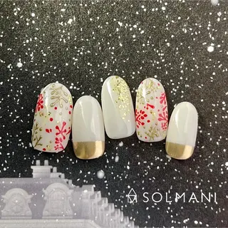 ネイル SOLMANI 予約担当のネイルデザイン
