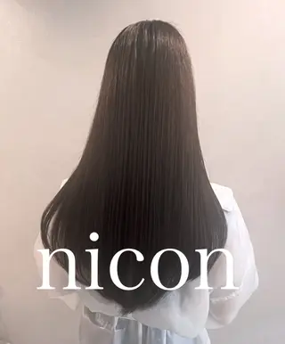ロング 髪質改善 上品艶感カラーのヘアスタイル