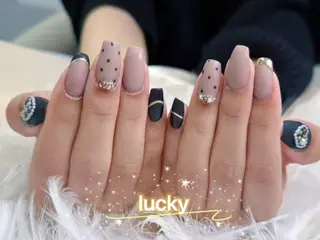 ネイル ラッキーネイルサロン 西川口東口店のネイルデザイン