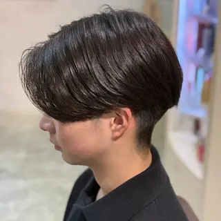 メンズ AMRITA omotesando所属・艶ｶﾗｰ･:*個性派 ﾈｲﾙ🦋mire-のヘアスタイル