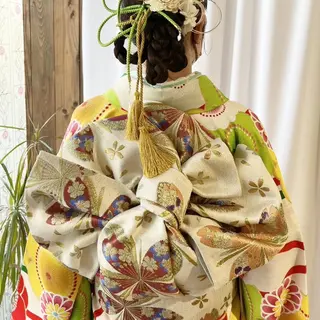 EMANON 心斎橋所属・デザインカラー /aiのヘアスタイル