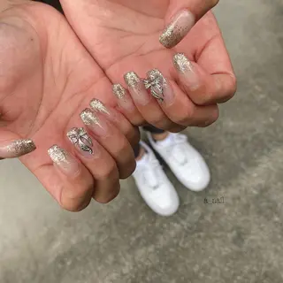 ネイル 菅 恵奈のネイルデザイン