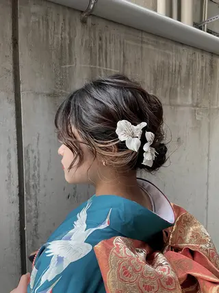 ミディアム ヘアアレンジ ALBUM  池袋所属・来美 / クルミのヘアスタイル