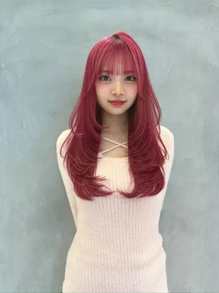 ロング カラー 小木曽 里奈のヘアスタイル