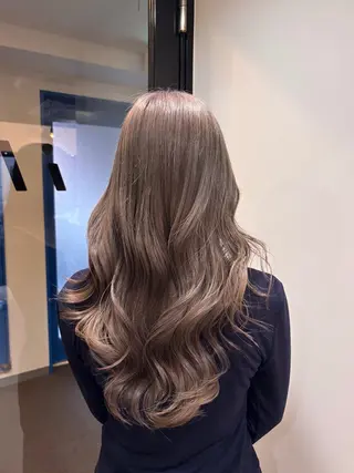 ロング 梅田ハイトーン 🎀Rumina🎀のヘアスタイル