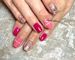ネイル y' sのネイルデザイン